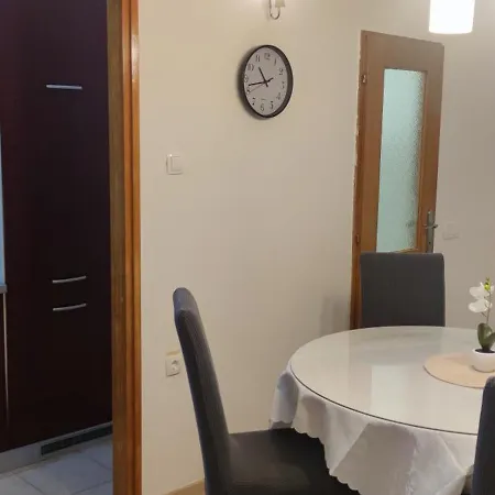 شقة Apartman Kostela Spalato