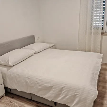 شقة Apartman Kostela Spalato